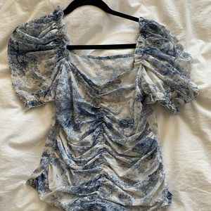 COPY - Puff sleeve French top